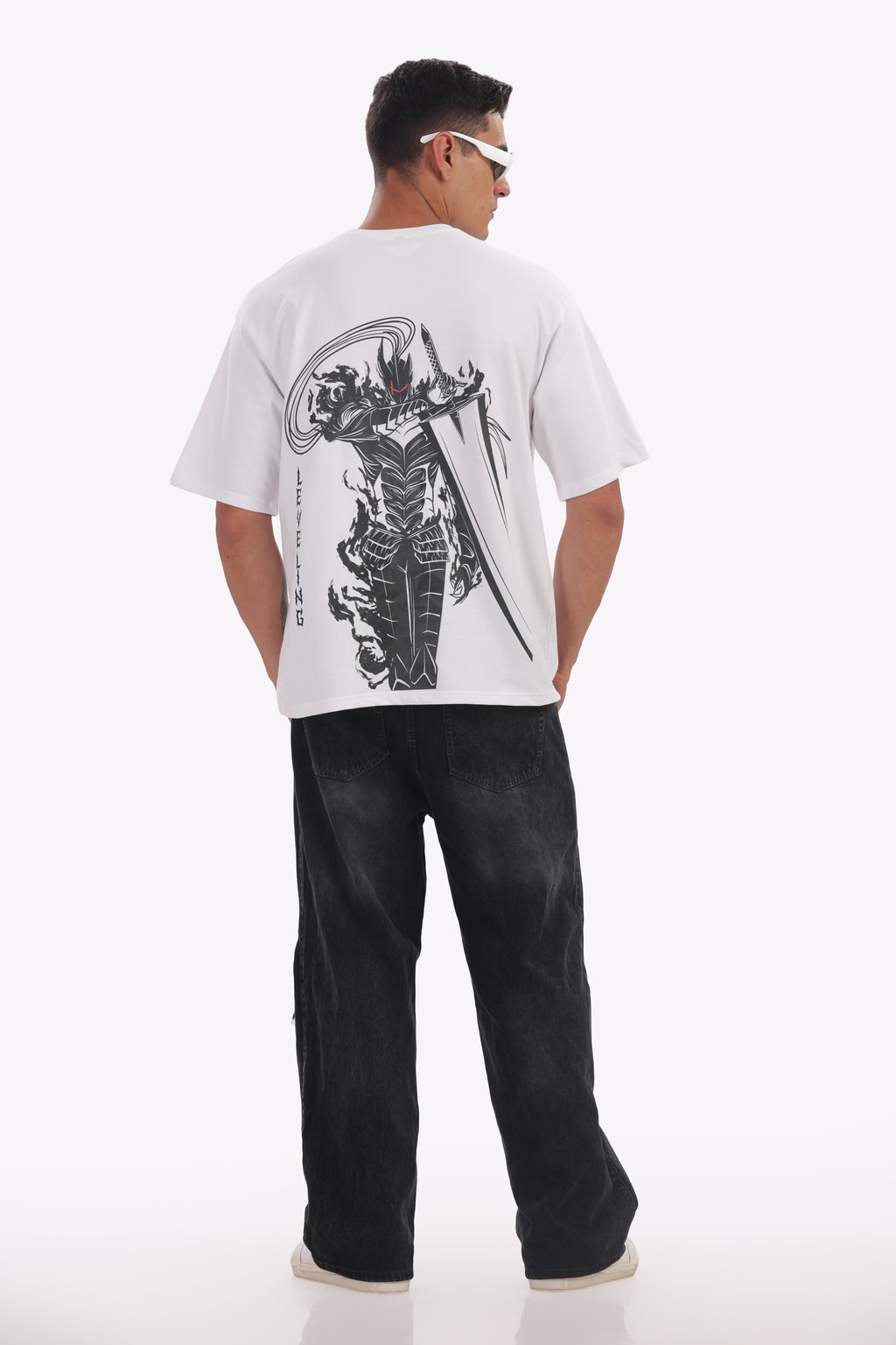 Dark Knight Oversized Anime Graphic Tee – White | Premium Cotton